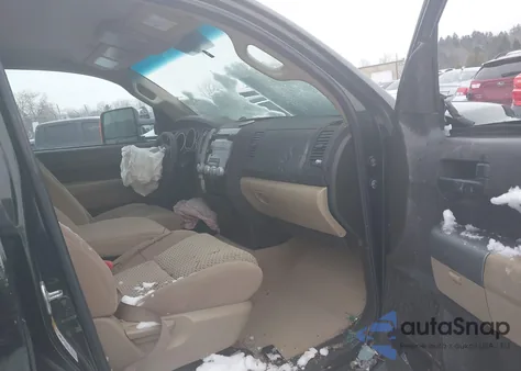 2010 Toyota Tundra Grade 5.7L V8 из США, поврежденный, VIN 5TFUY5F14AX133182